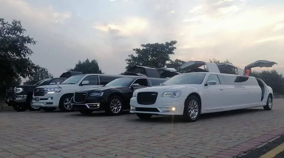 Airport Car Service in Dobbs Ferry NY, Taxi Near Me, Cab Service Near Me